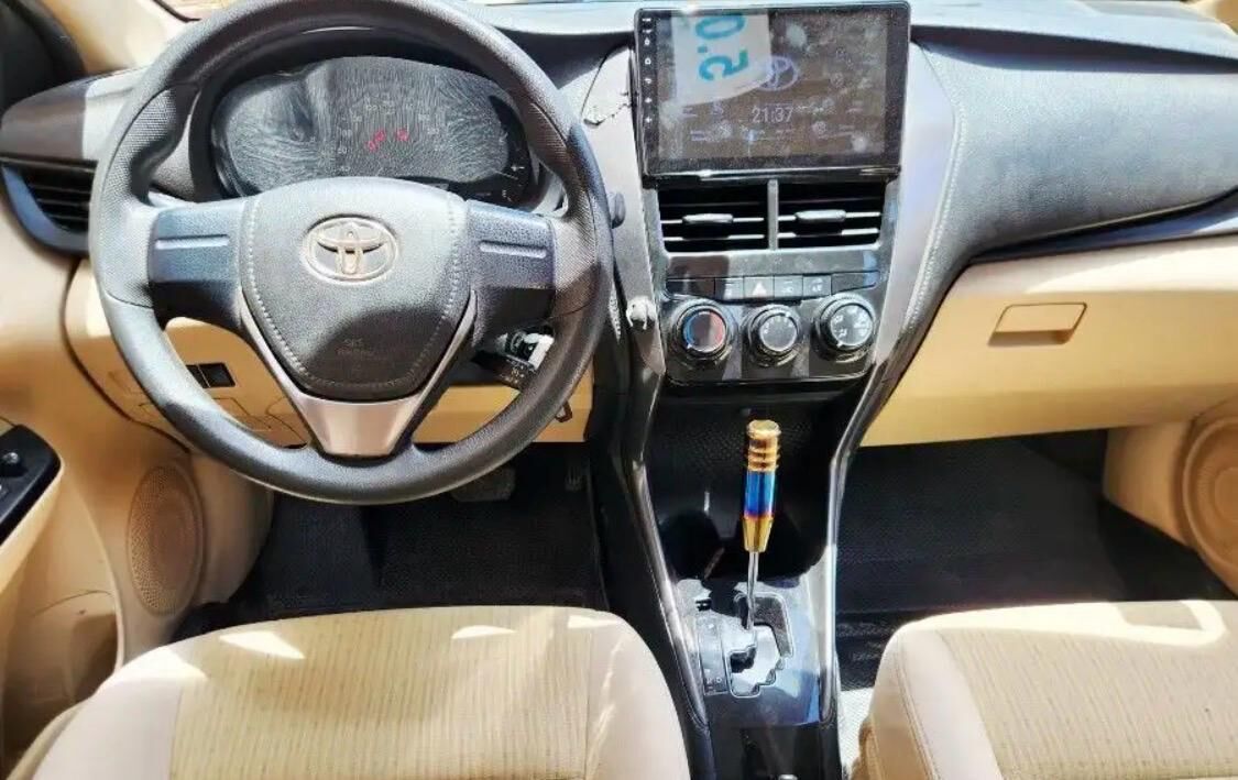 SAR 38,500 | Toyota Yaris Y Plus 2022 | Automatic | 200 KM | Full Option | Alloy Wheels