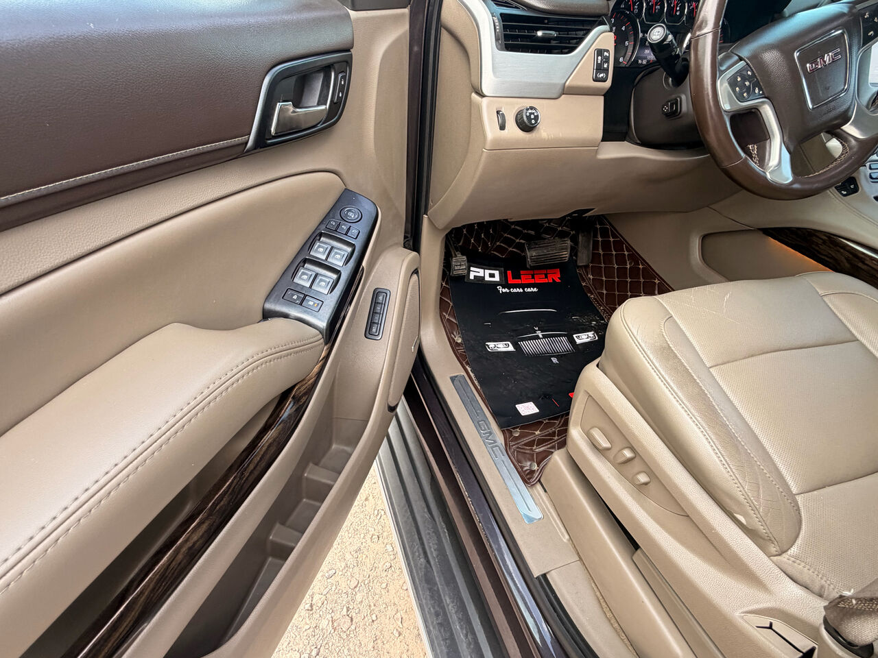 SAR 100,000 | GMC Yukon XL 2015 | Automatic | 128,000 KM