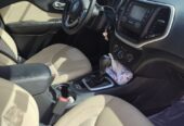 SAR 33,000 | Jeep Cherokee 2016 | Automatic | 182,000 KM