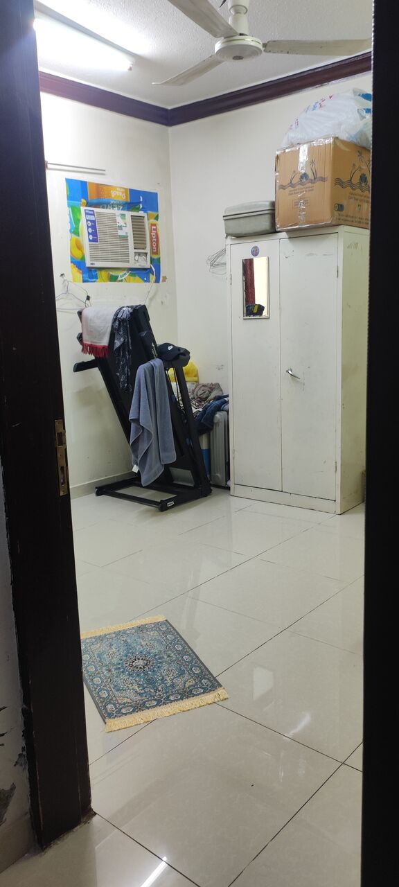 SAR 500/Month | Room Sharing Bed Space Available