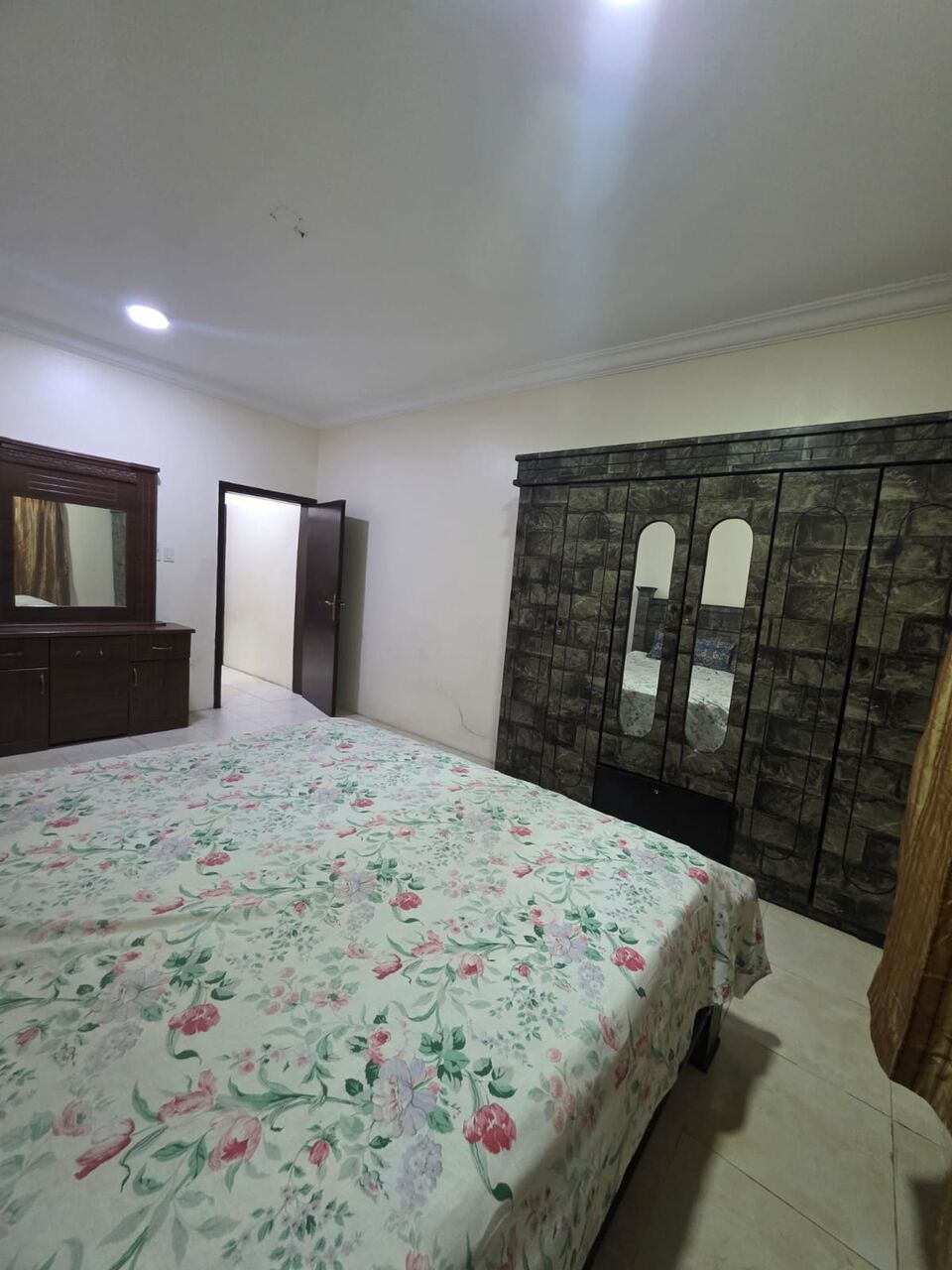 SAR 1,600/Month | Furnished 1-Bedroom Apartment | 1 Bathroom | Living Room | Kitchen