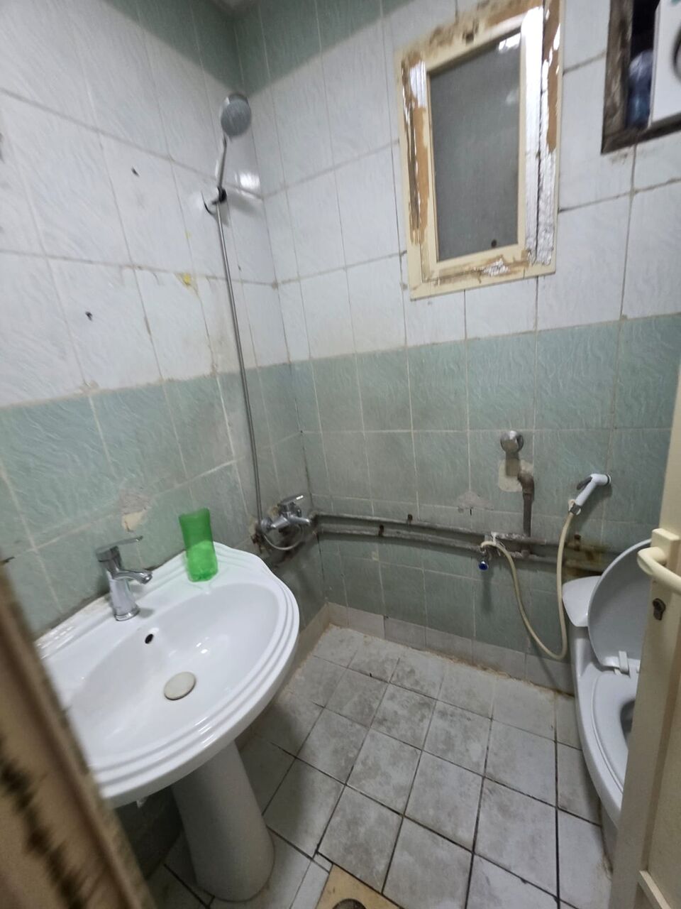 SAR 1,600/Month | Furnished 1-Bedroom Apartment | 1 Bathroom | Living Room | Kitchen