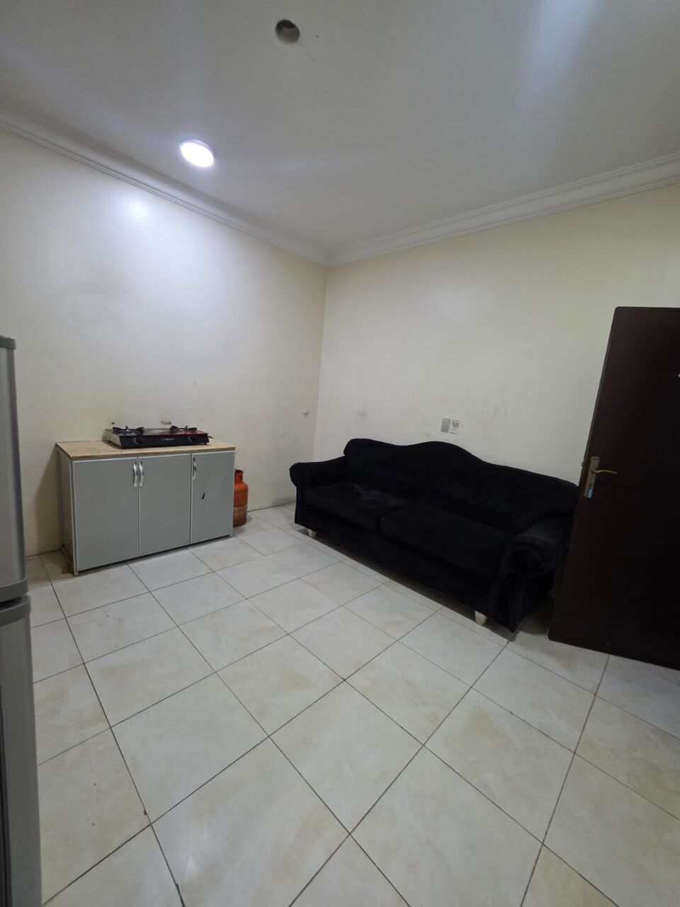 SAR 1,600/Month | Furnished 1-Bedroom Apartment | 1 Bathroom | Living Room | Kitchen