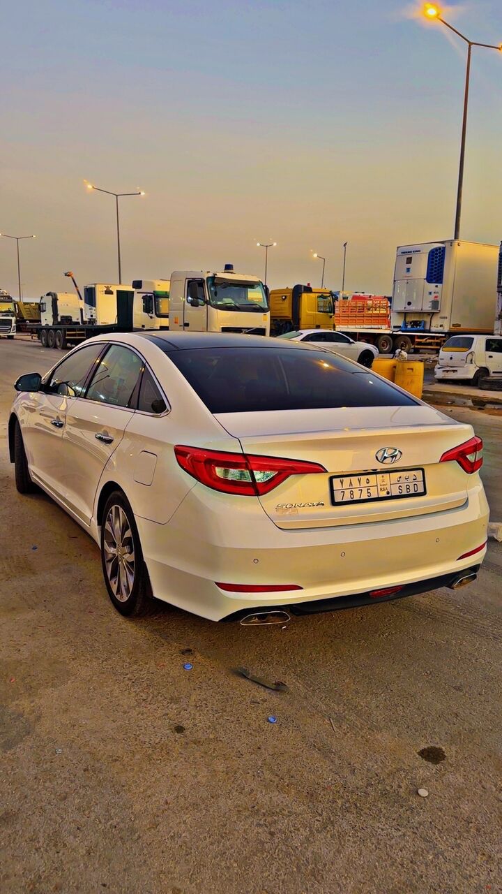 Hyundai Sonata 2.4L 2017 | Automatic | 470,000 KM | Price to Verify