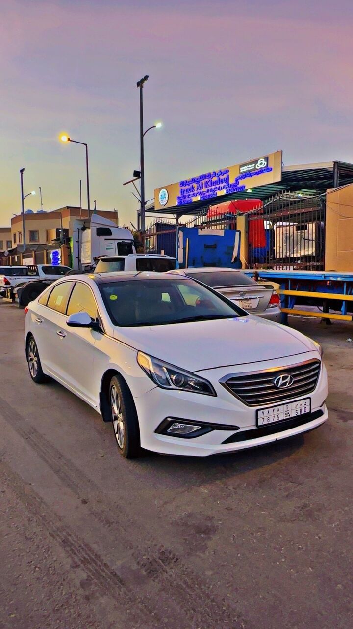 Hyundai Sonata 2.4L 2017 | Automatic | 470,000 KM | Price to Verify