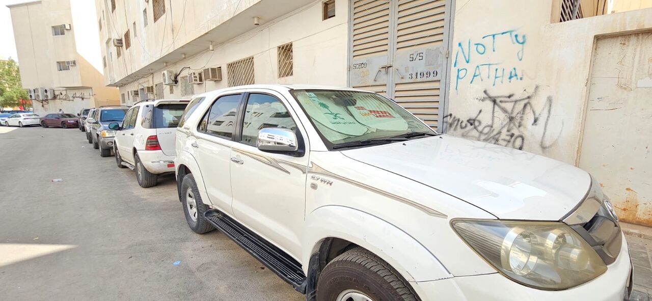 SAR 33,000 | Toyota Fortuner 2008 | Automatic | 296,500 KM