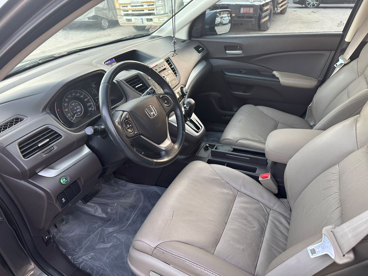 SAR 43,500 | Honda CR-V 2014 | Full Option | Automatic | 151,000 KM | Leather Seats