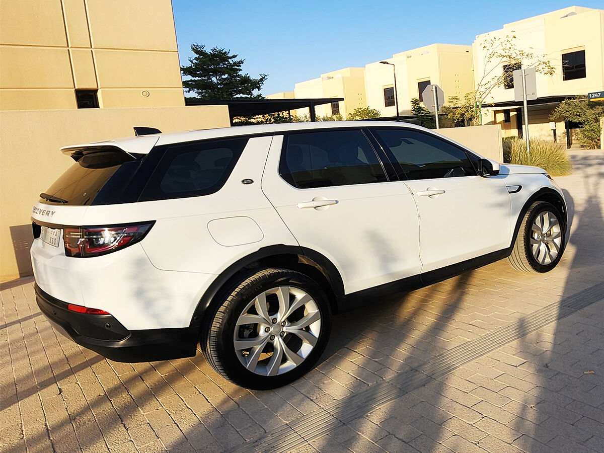SAR 146,000 | Land Rover Discovery Sport SE 2021 | Automatic | 110,000 KM