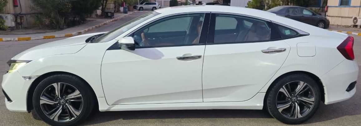 SAR 53,000 | Honda Civic 2020 | Automatic | 125,000 KM | Full Option