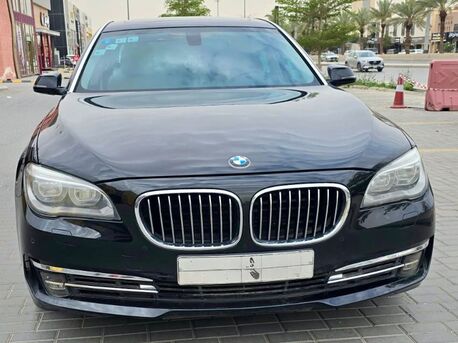 SAR 60,000 | BMW 750Li 2013 | Automatic | 135,500 KM | Original Paint | 2nd Family Car