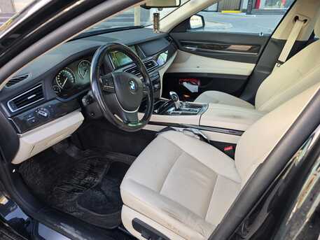 SAR 60,000 | BMW 750Li 2013 | Automatic | 135,500 KM | Original Paint | 2nd Family Car
