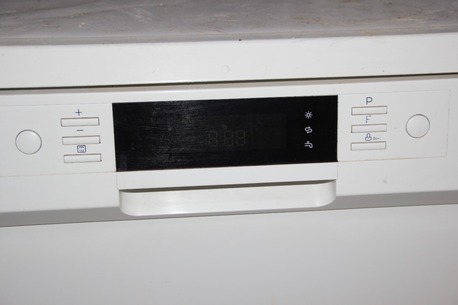SAR 700 | August Special Offer – Dishwasher for Sale