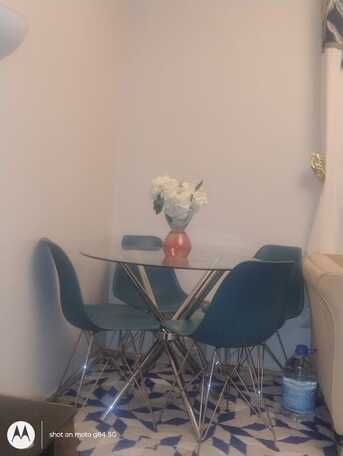 SAR 500 | Round Dining Table with 4 Chairs
