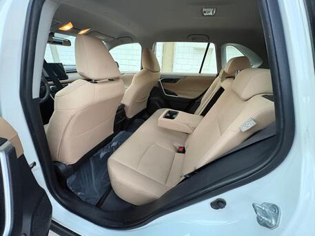 SAR 73,500 | Toyota RAV4 2021 | Automatic | 110,000 KM | 4WD | 2.0L