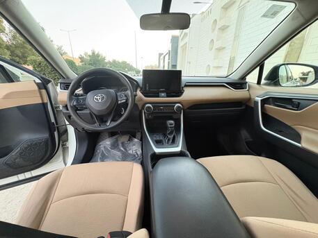 SAR 73,500 | Toyota RAV4 2021 | Automatic | 110,000 KM | 4WD | 2.0L