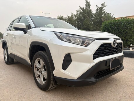 SAR 73,500 | Toyota RAV4 2021 | Automatic | 110,000 KM | 4WD | 2.0L