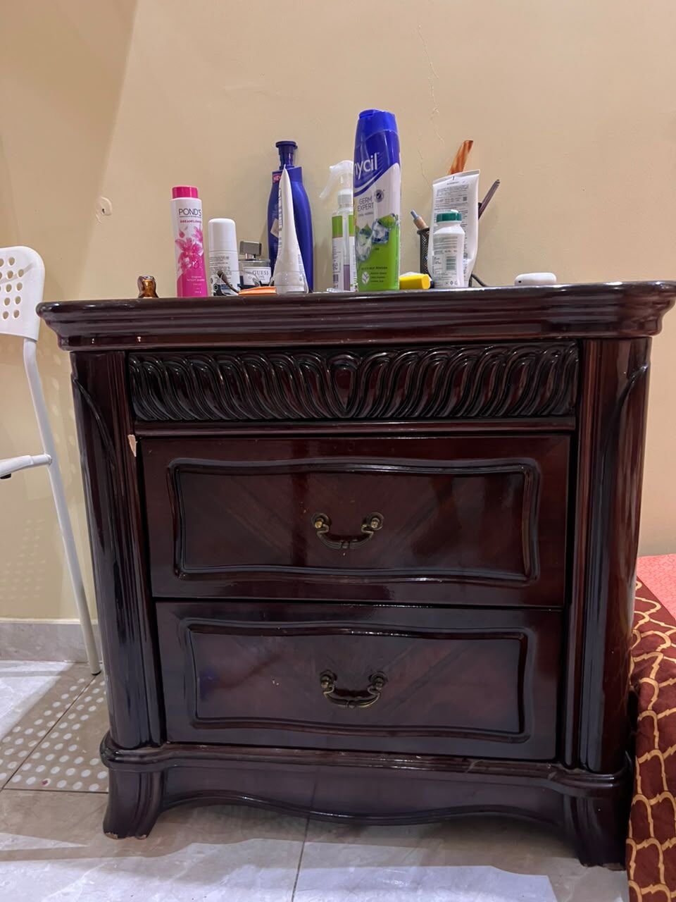 SAR 1,000 | Household Items for Sale