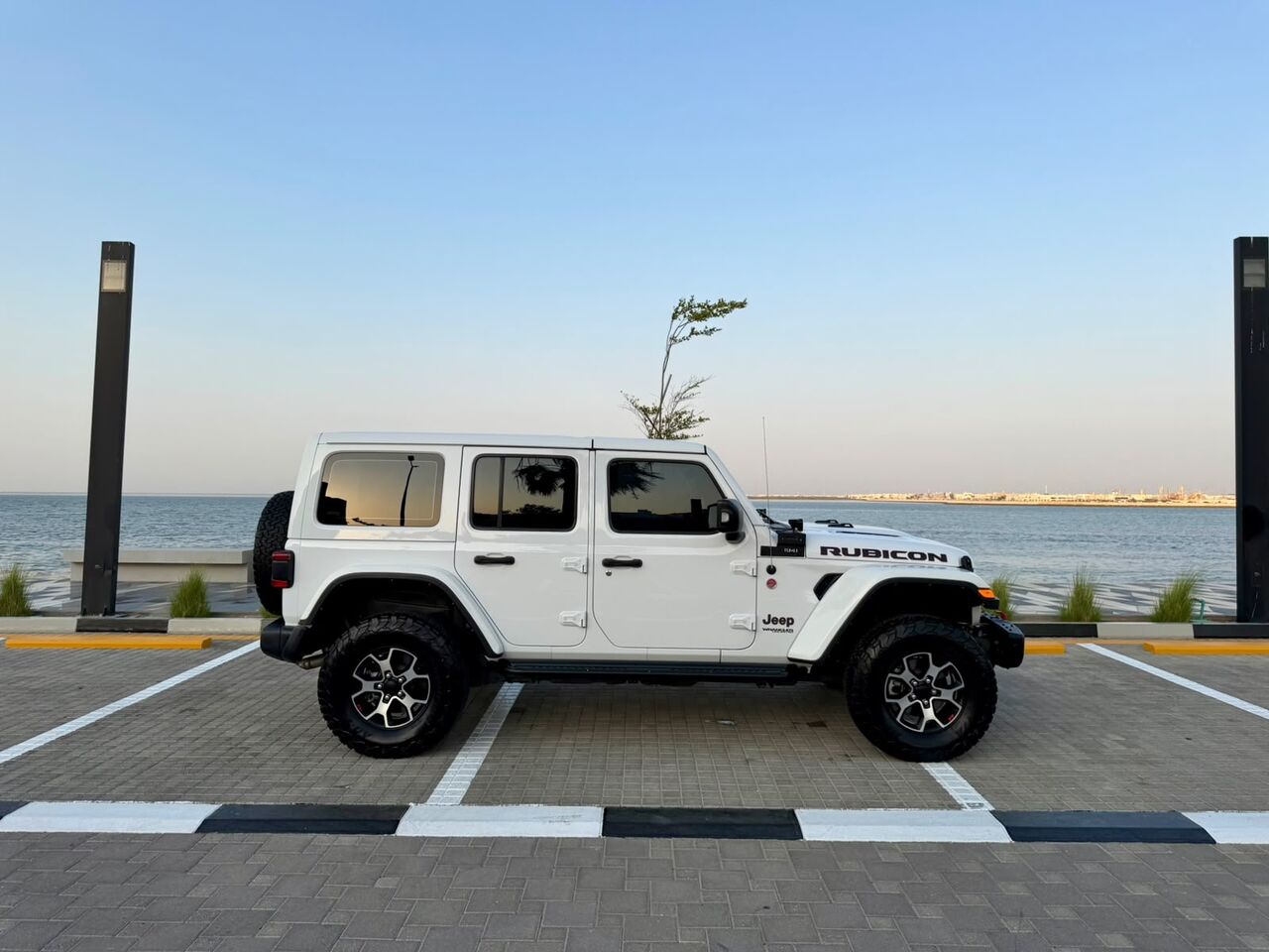 SAR 165,000 | Jeep Wrangler Rubicon 2022 | Automatic | 39,000 KM | Low Mileage