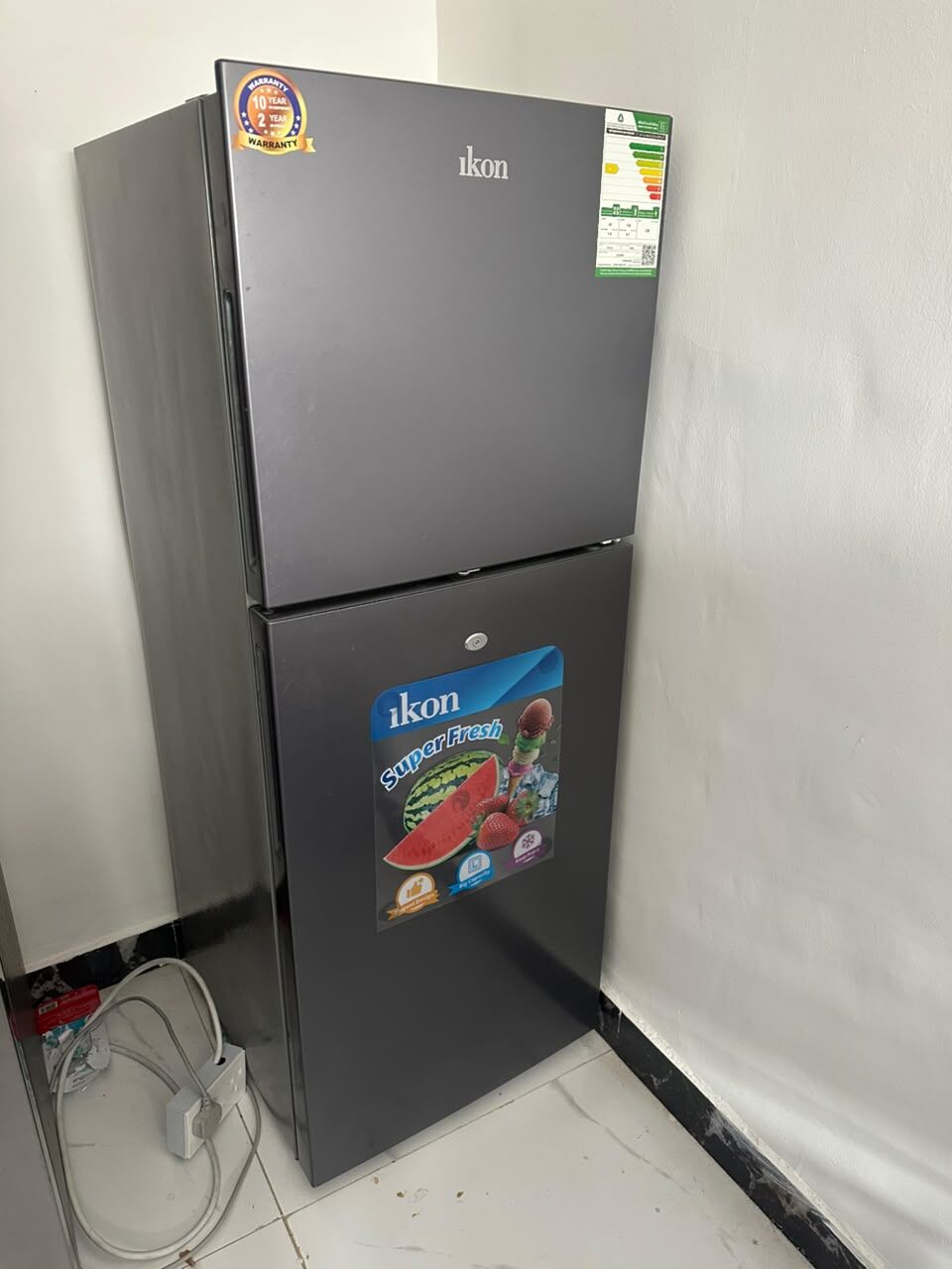 SAR 750 | Refrigerator