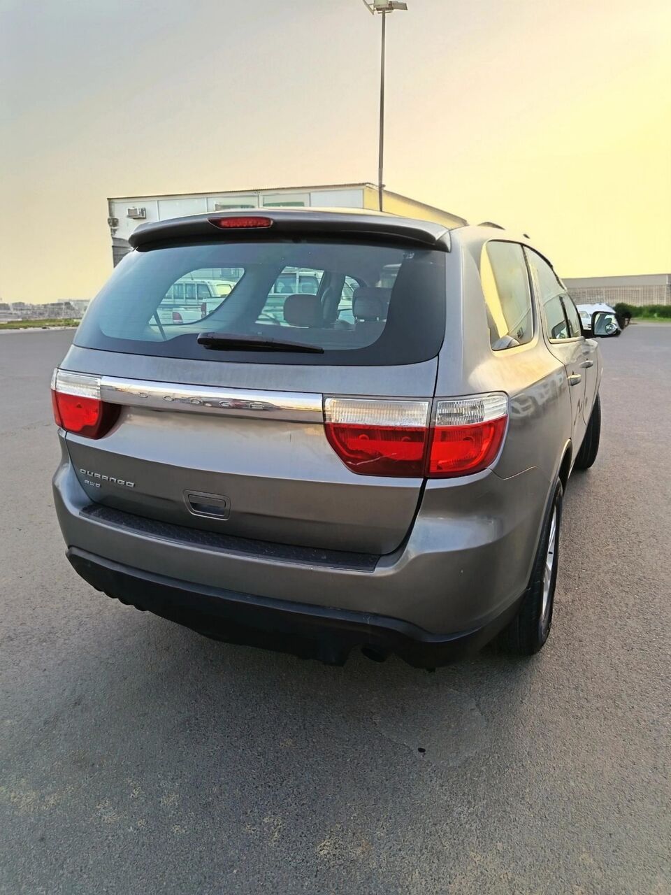 SAR 24,500 – Dodge Durango 2012, Automatic, 201,073 KM – For Sale