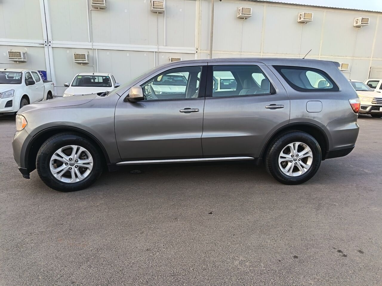 SAR 24,500 – Dodge Durango 2012, Automatic, 201,073 KM – For Sale