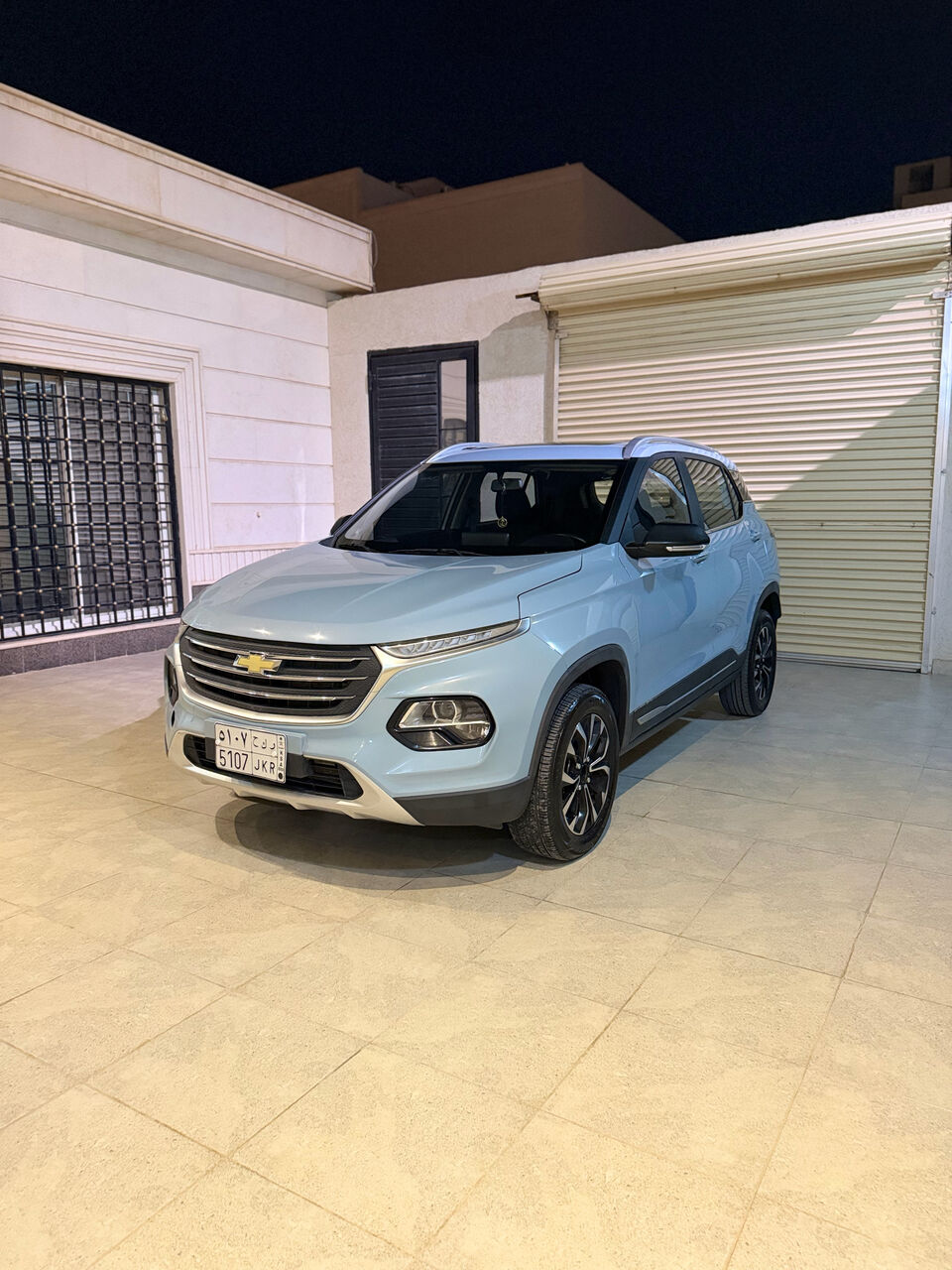 SAR 35,000 | Chevrolet Captiva 2023 | Automatic | 80,000 KM | Full Option