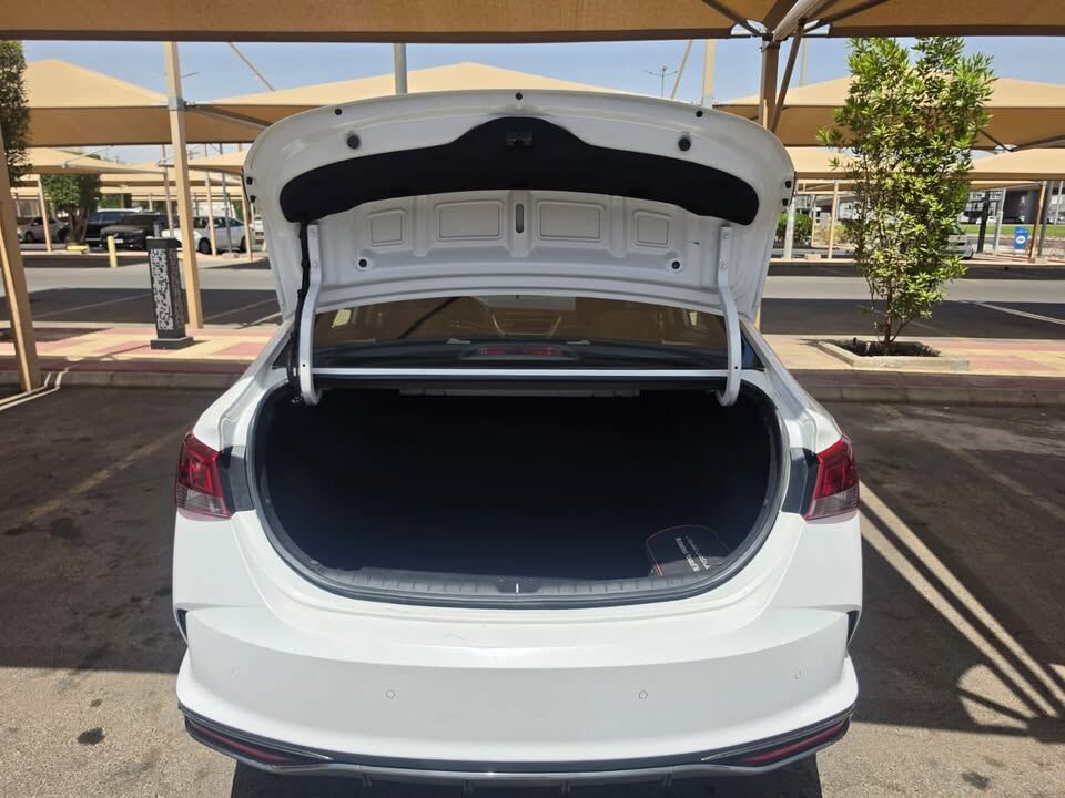 SAR 38,000 | Hyundai Accent 2023 | 138,000 KM
