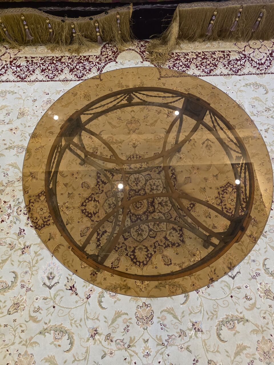 SAR 90 – Glass Round Table for Sale
