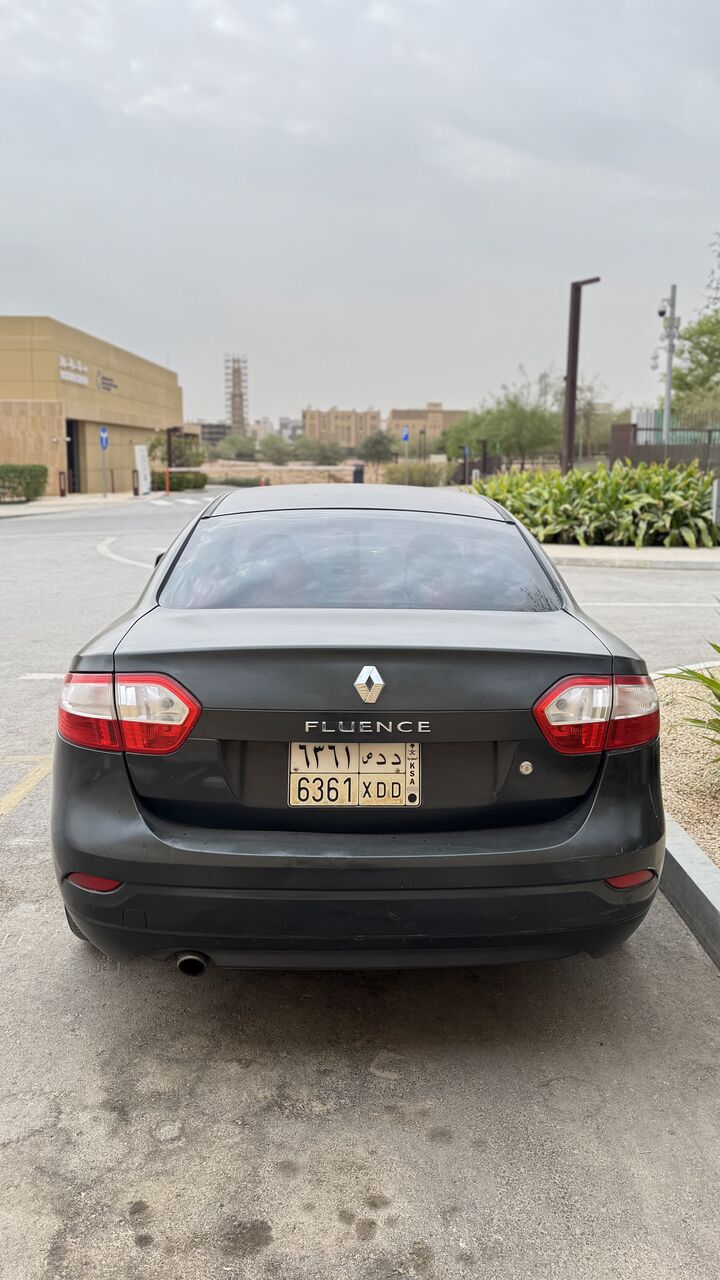 SAR 10,000 | Renault Fluence 2015 | Automatic | 199,000 KM