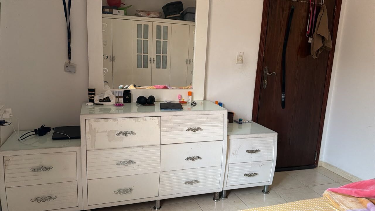 SAR 600 | Complete Bedroom Set for Sale