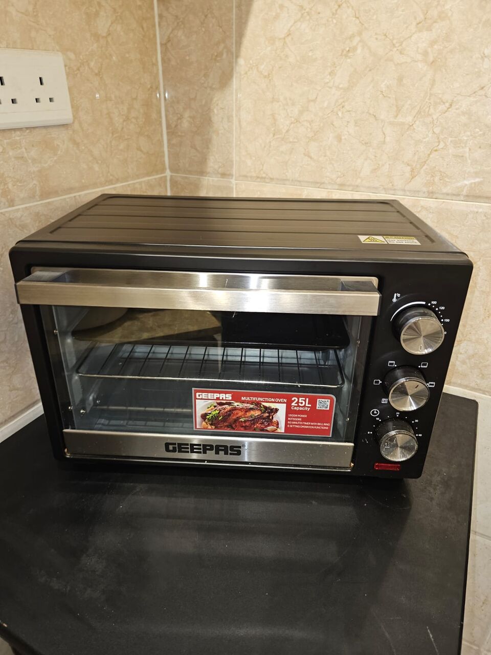 SAR 280 – Geepas Oven for Sale