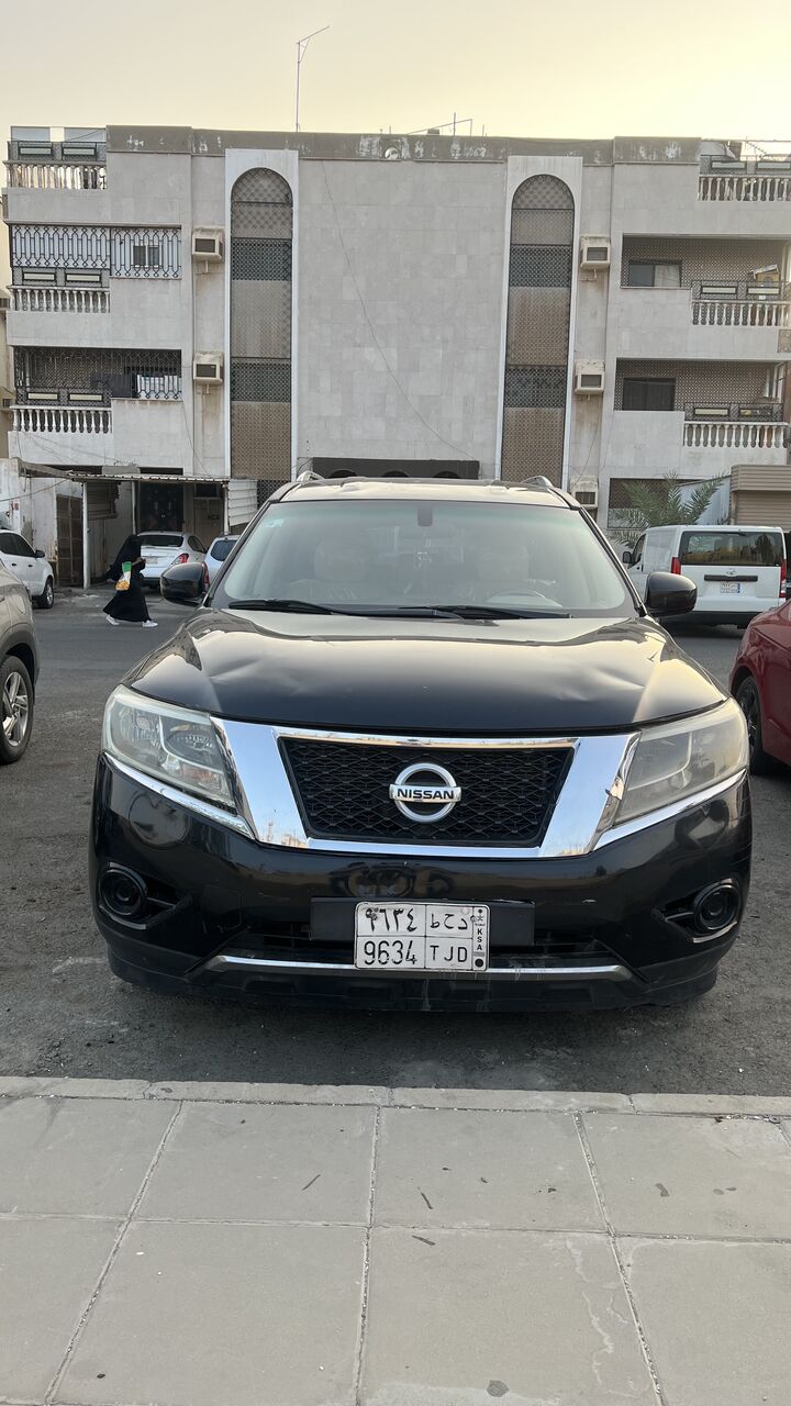 SAR 23,500 – Nissan Pathfinder 2016, Automatic, 257,000 KM – Urgent Sale