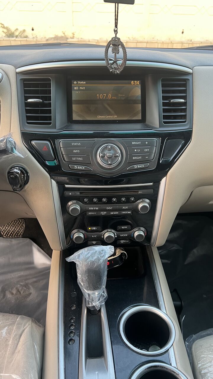 SAR 23,500 – Nissan Pathfinder 2016, Automatic, 257,000 KM – Urgent Sale