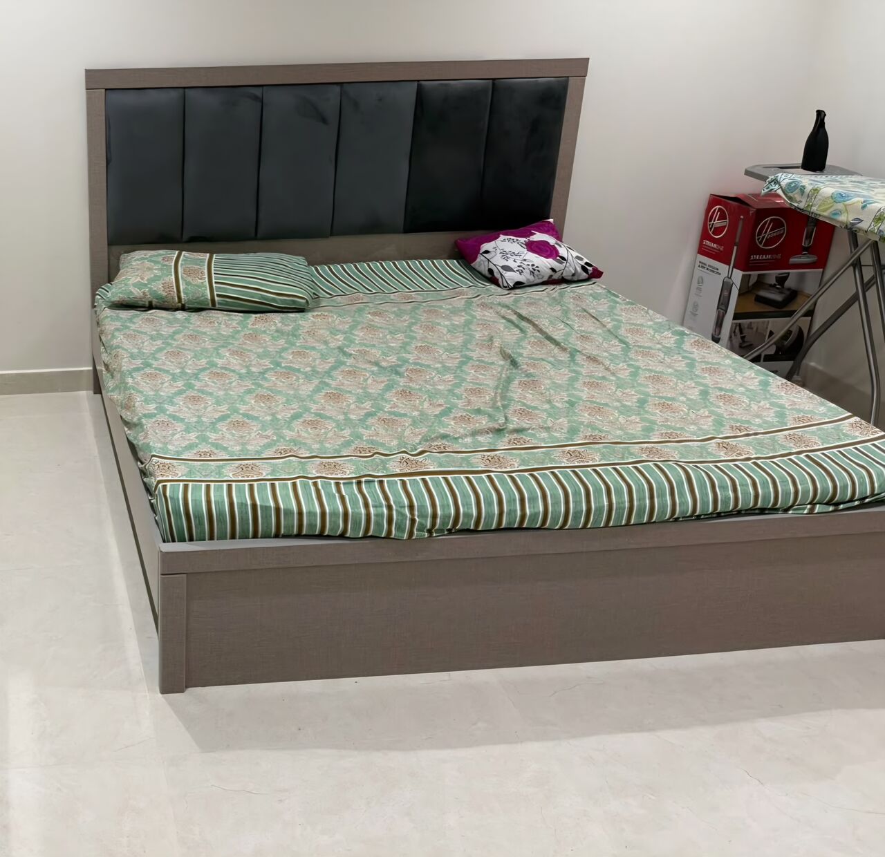 SAR 1,200 | Household Items for Sale