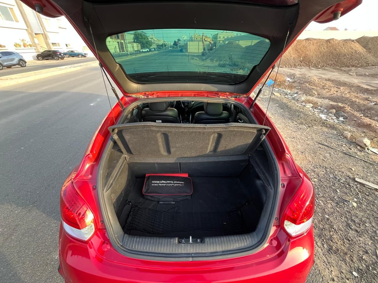 SAR 29,500 | Hyundai Veloster Turbo 2016 | Automatic | 158,824 KM
