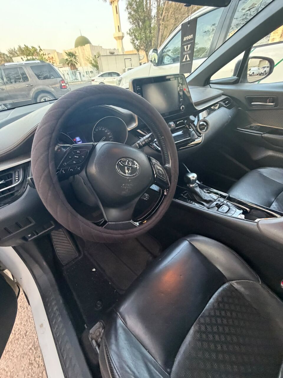 SAR 50,000 | Toyota C-HR 2020 | Automatic | 190,000 KM | 1.8L Excel