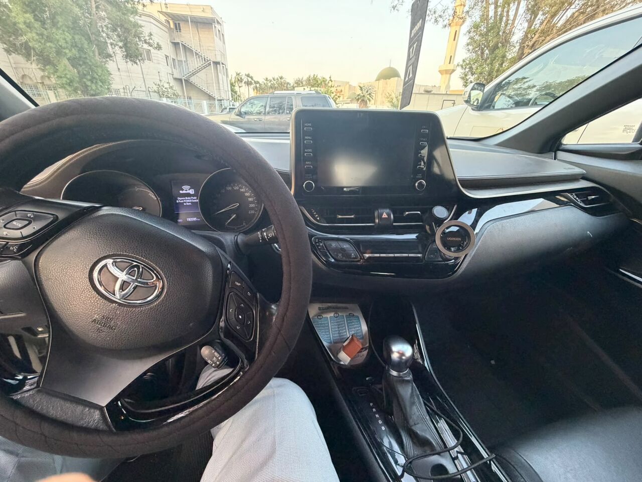 SAR 50,000 | Toyota C-HR 2020 | Automatic | 190,000 KM | 1.8L Excel