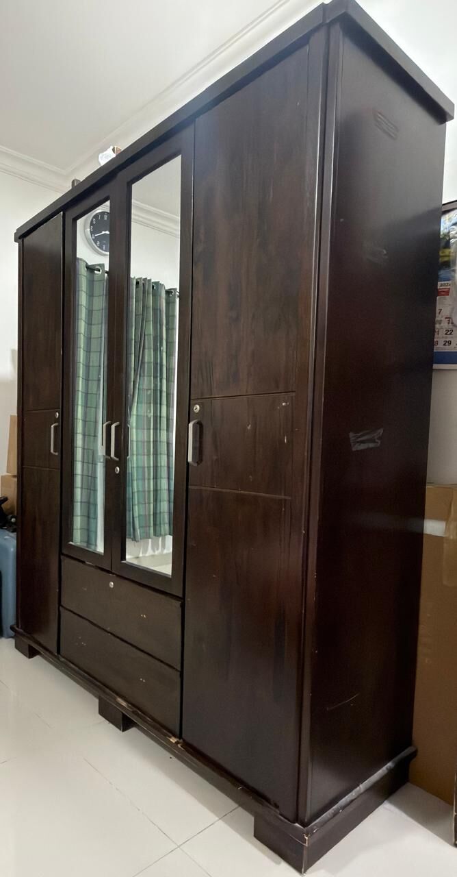 SAR 150 – Household Items for Sale: Furniture, AC, TV, Fridge & More