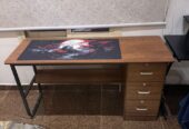 SAR 1,850 – Household Items for Sale: Desk, Wardrobe & Bed