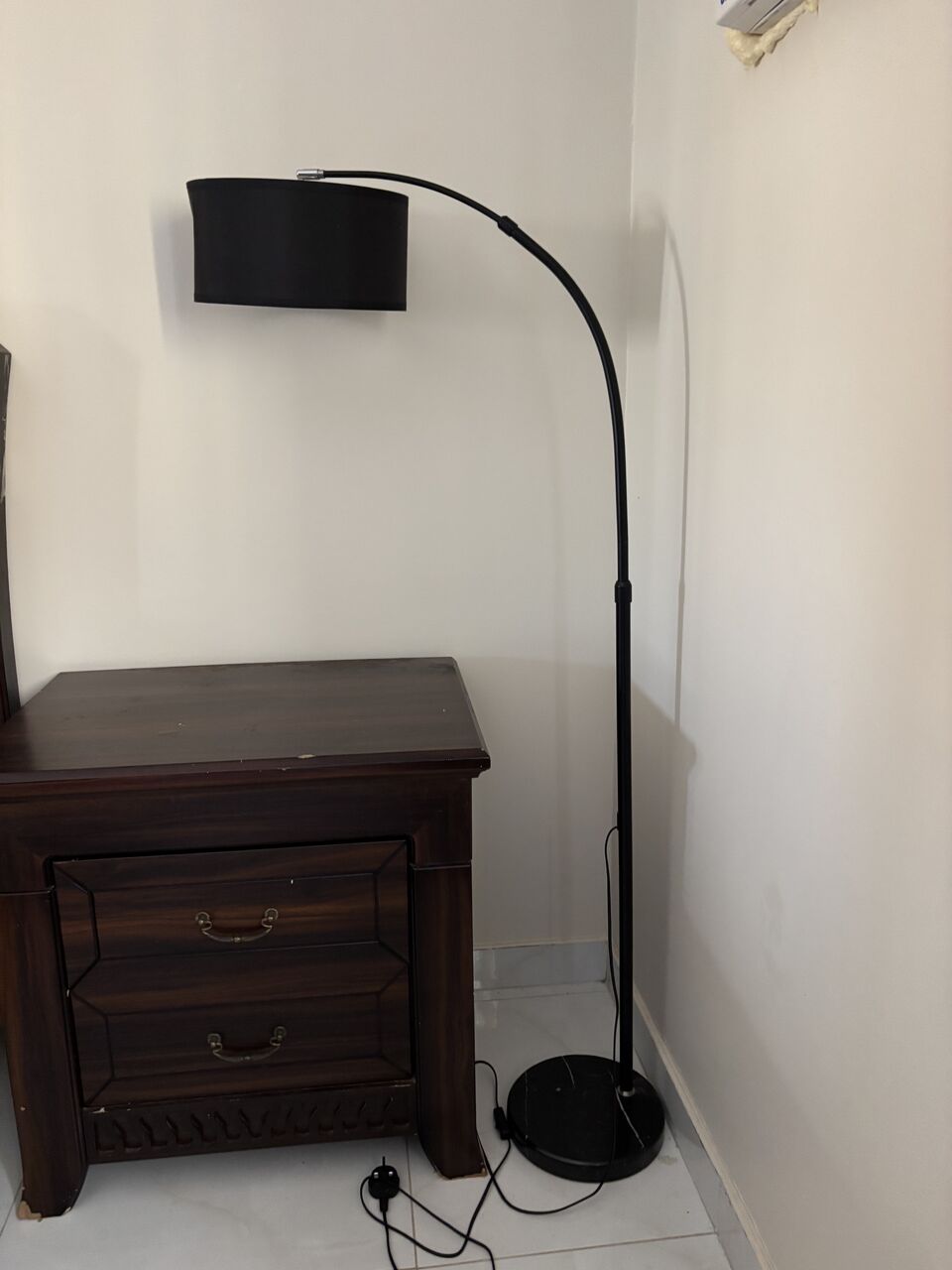 SAR 60 – Brand New Standing Lamp for Sale