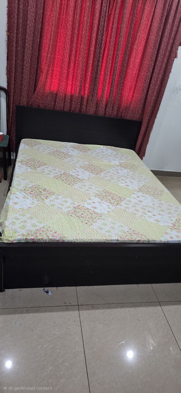 SAR 650 – Complete Bed Set: Bed, Mattress, Wardrobe & Dressing Table