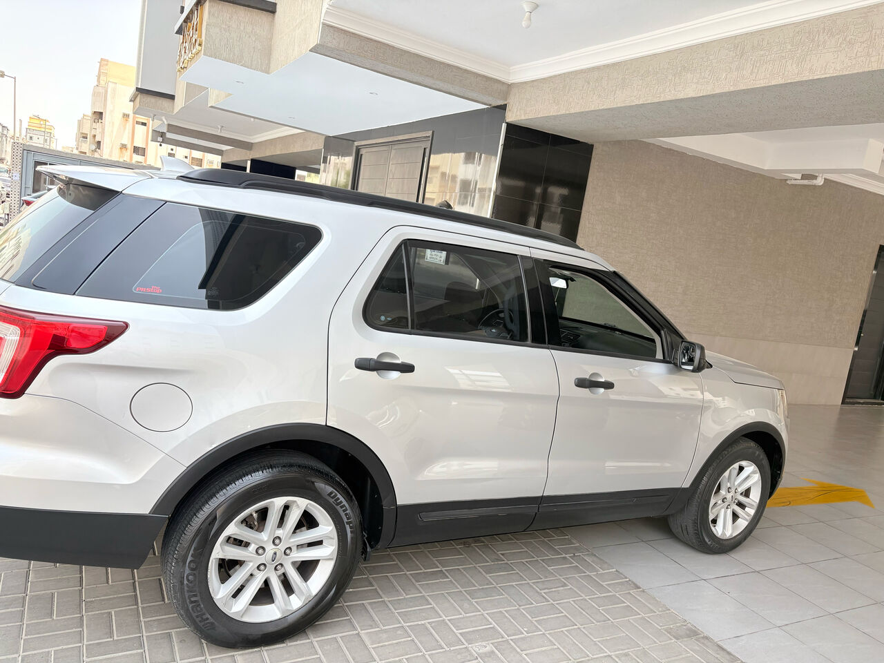 SAR 45,000 – Ford Explorer, 2016, Automatic, 270,000 KM