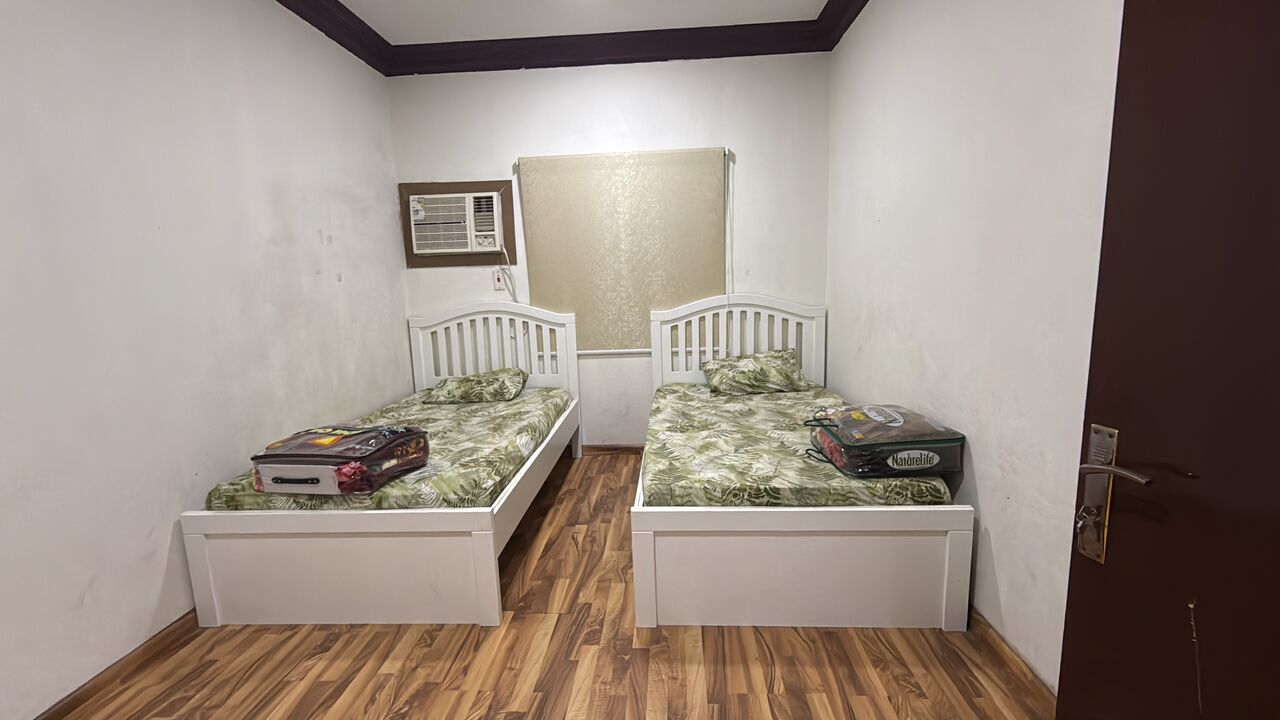 SAR 2,500/Month – 2BR Family Apartment & Household Items for Sale