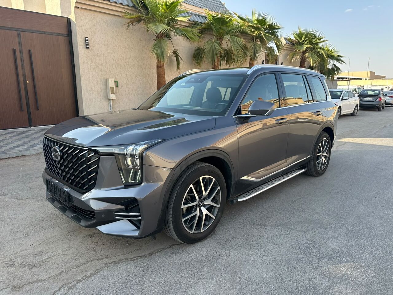 SAR 75,000 – GAC GS8 4WD, 2023, Automatic, 74,000 KM | Full Options with Sunroof | Accident Free | Family Exit Sale